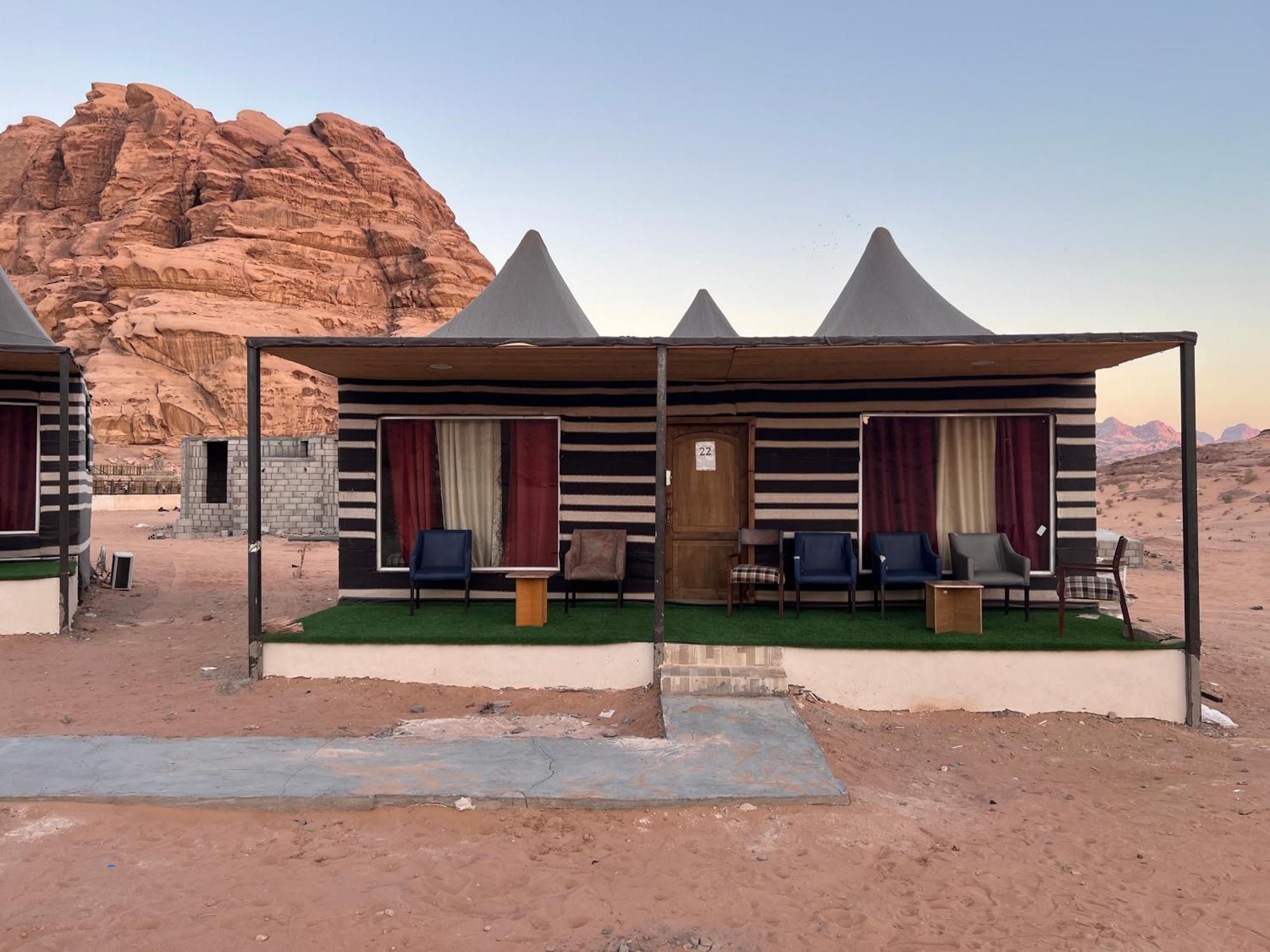 Apartament Magic Mountain Camp Wadi Rum Zewnętrze zdjęcie