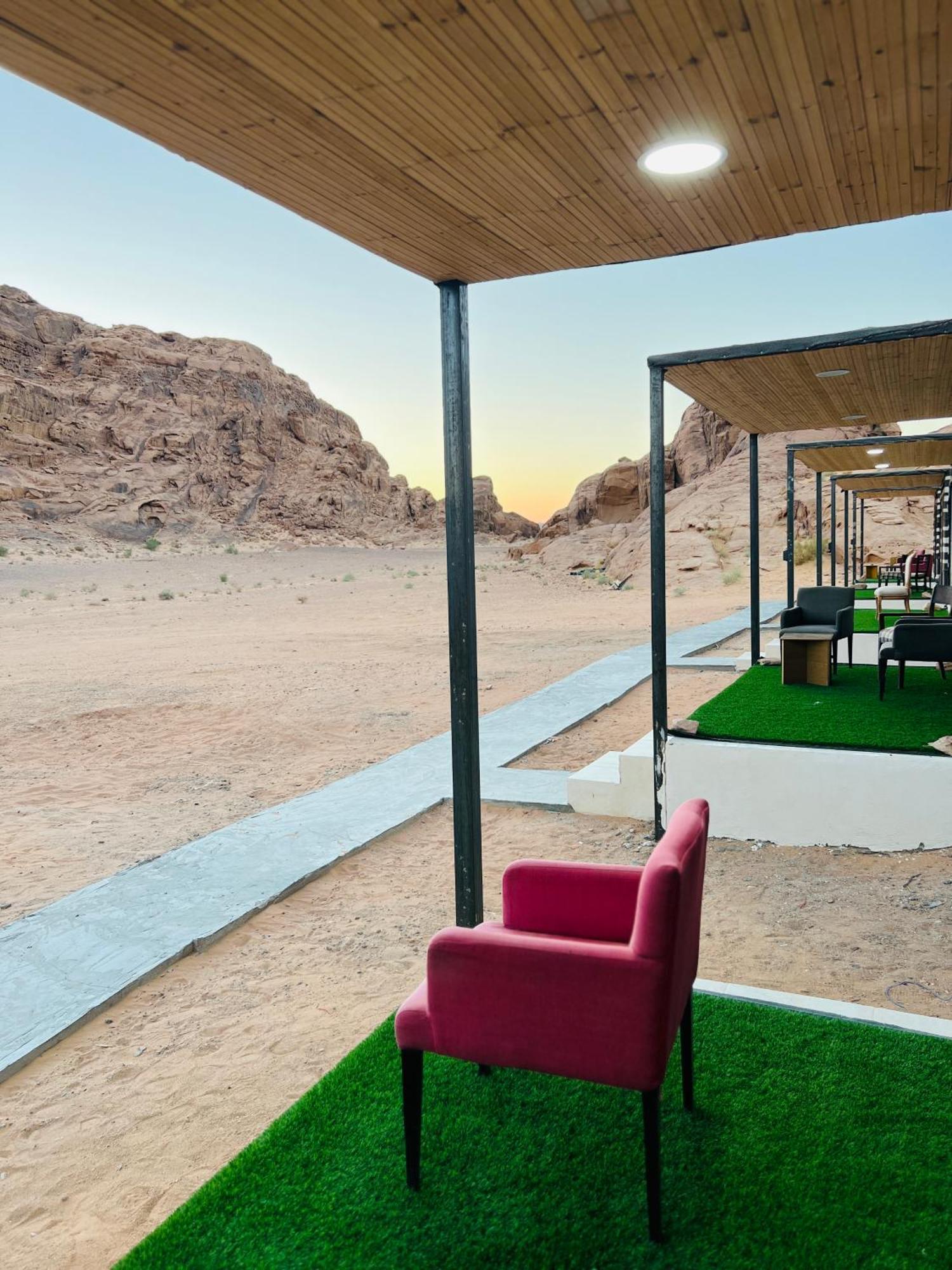 Apartament Magic Mountain Camp Wadi Rum Zewnętrze zdjęcie