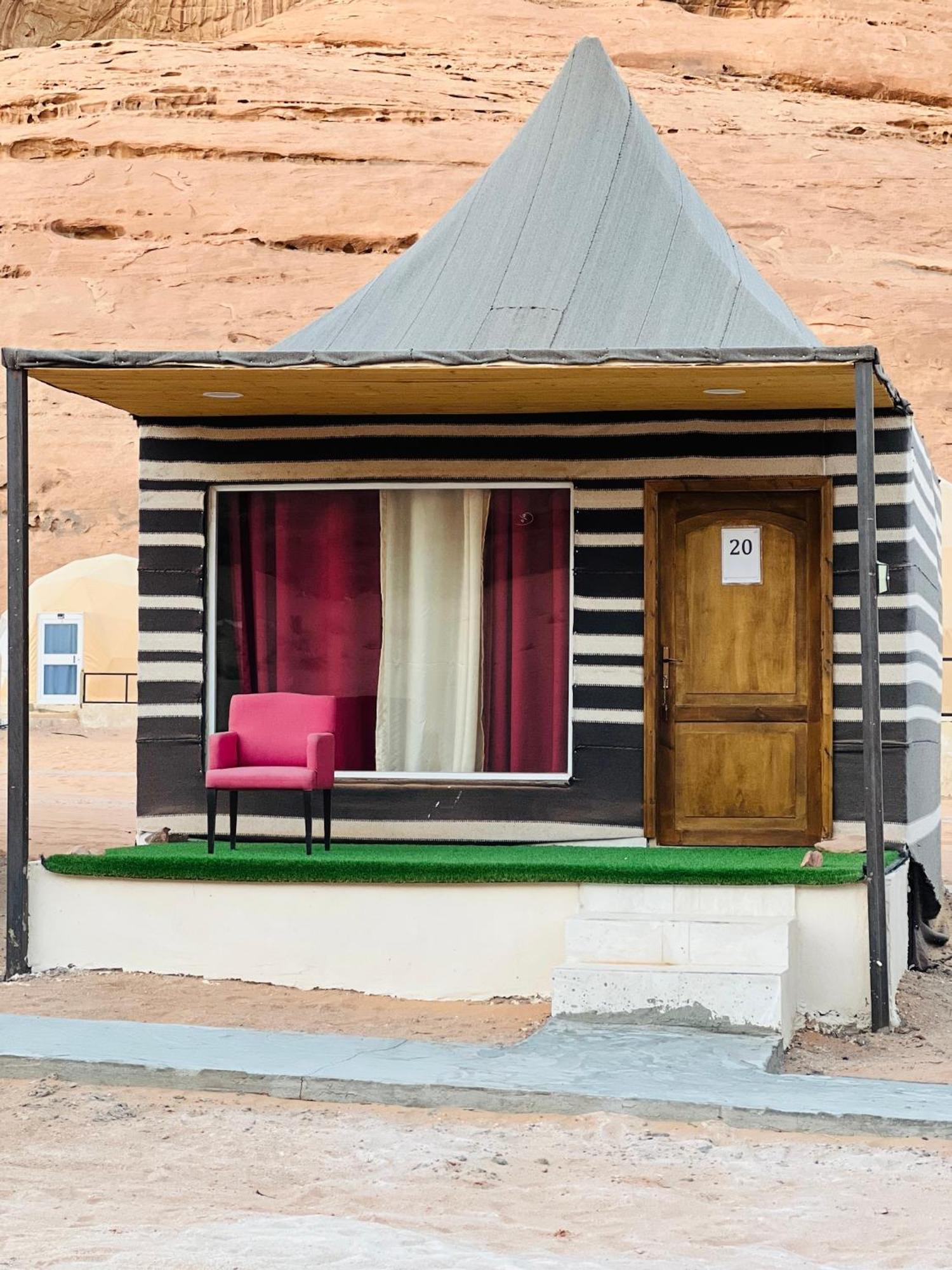 Apartament Magic Mountain Camp Wadi Rum Zewnętrze zdjęcie
